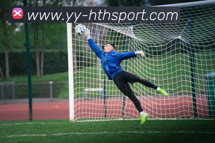 早报：斯洛特获利物浦全力支持多特小胜奥格斯堡继续争冠