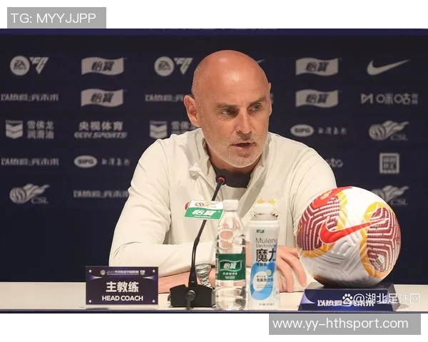 穆斯卡特有意继续执教海港队或将不加盟流浪者队