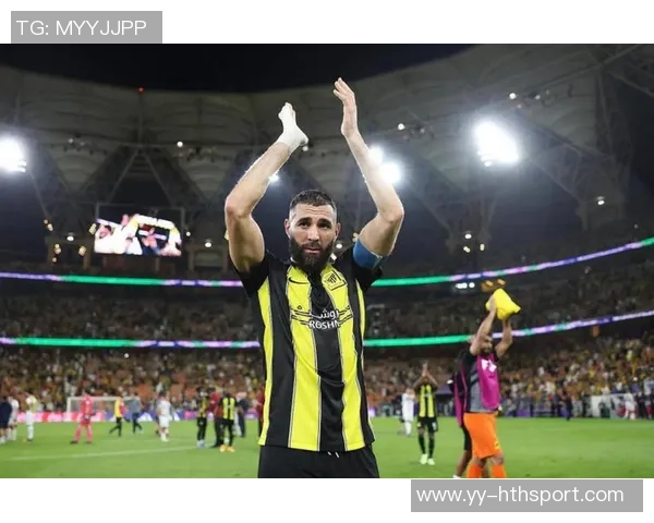 本泽马或将在赛季结束后以自由身离开吉达联合球队 本泽马或将在赛季结束后以自由身离开吉达联合球队